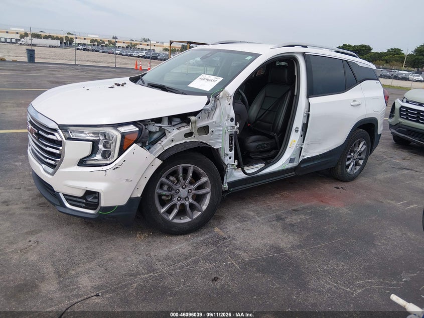 2022 Gmc Terrain VIN 3GKALPEV5NL163153 IAAI salvage auction — SIDE, Salvage Title, sold $7,300 on 2026-10-08 (photo 2)