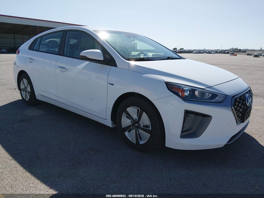 2020 Hyundai Ioniq hybrid VIN KMHC65LC6LU233193 — IAAI salvage auction photo