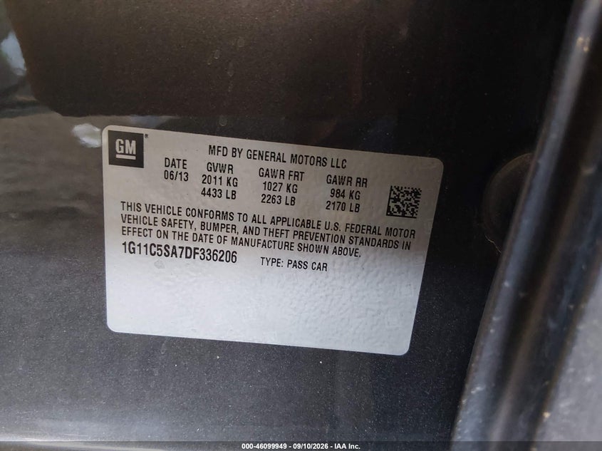 2013 Chevrolet Malibu VIN 1G11C5SA7DF336206 IAAI salvage auction — RIGHT FRONT, Wait Title, sold $725 on 2026-10-06 (photo 9)