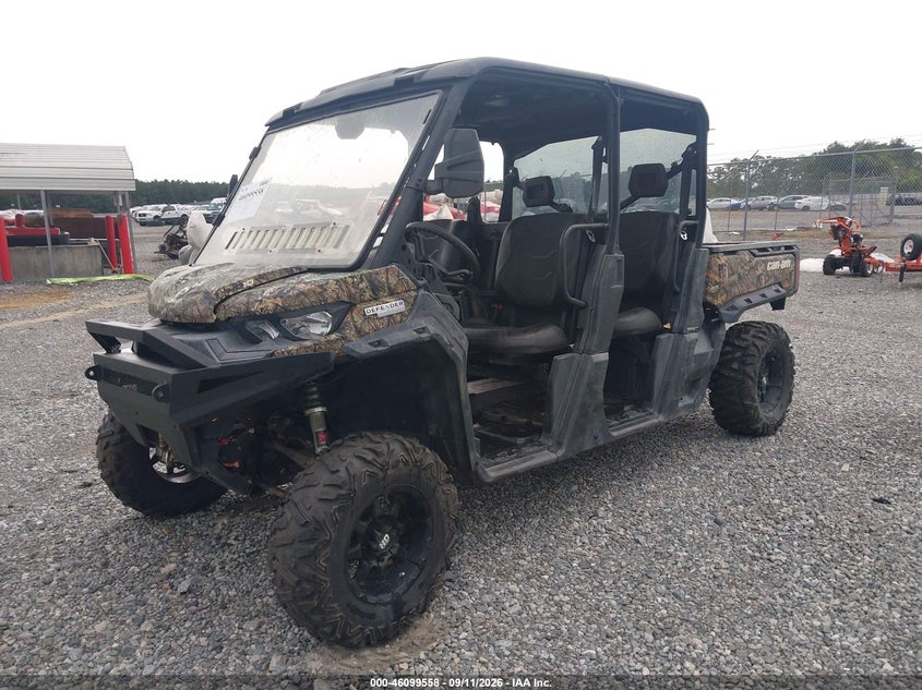 2021 Can-am/ brp Traxter VIN 3JBUCAX42MK002261 IAAI salvage auction — REAR END, Wait Title, sold $5,600 on 2026-09-29 (photo 2)