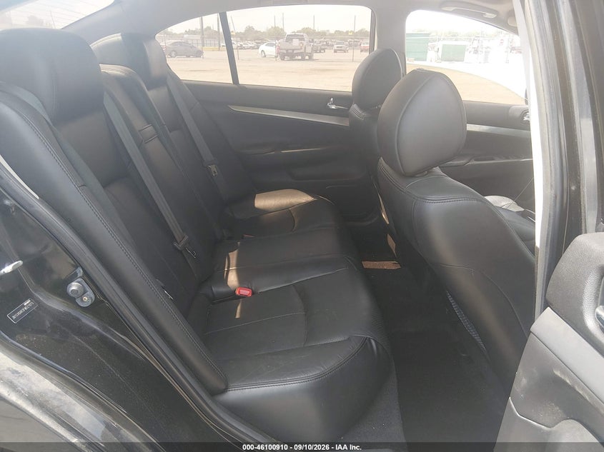 2015 Infiniti Q40 VIN JN1CV6AR3FM521670 IAAI salvage auction — NORMAL WEAR, Salvage Title, sold $0 on 2026-09-26 (photo 8)