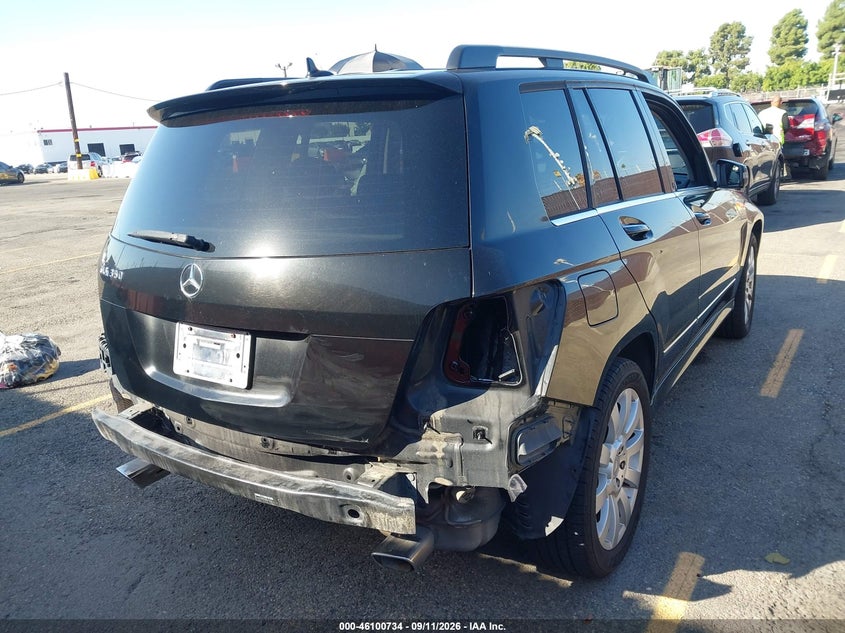 2012 Mercedes-benz Glk-klasse VIN WDCGG5GB9CF831832 IAAI salvage auction — REAR END, Salvage Title, sold $25 on 2026-10-03 (photo 4)