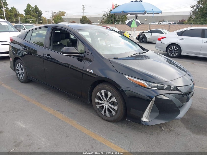 2020 Toyota Prius prime VIN JTDKARFP2L3147101 — IAAI salvage auction photo