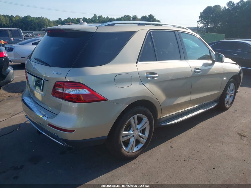 2012 Mercedes-benz M-klasse VIN 4JGDA5HB9CA027533 IAAI salvage auction — RIGHT FRONT, Salvage (North Carolina), sold $2,800 on 2026-10-04 (photo 4)