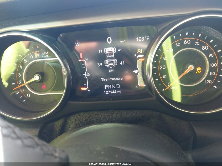 2019 Jeep Wrangler / VIN 1C4HJXDG7KW512273 IAAI salvage auction — FRONT END, Salvage (North Carolina), sold $5,600 on 2026-10-23 (photo 7)