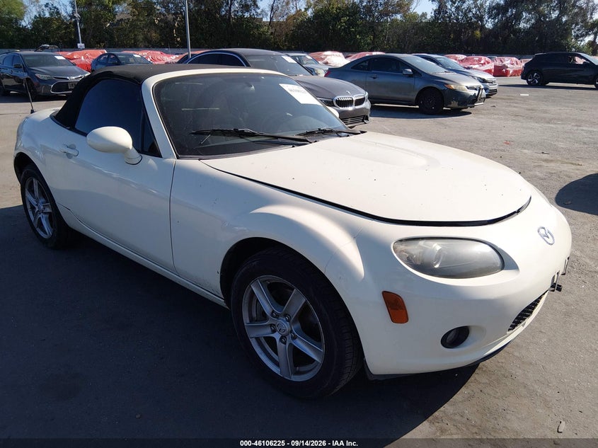 2006 Mazda Mx-5 VIN JM1NC25FX60115834 IAAI salvage auction — REAR END, Salvage (California), sold $925 on 2026-09-27 (photo 1)