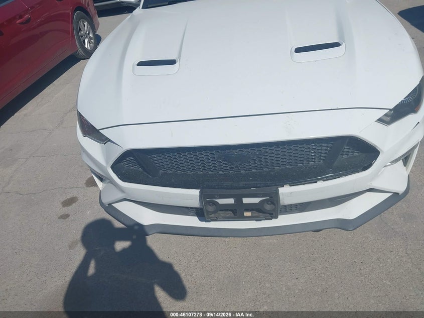 2018 Ford Mustang VIN 1FA6P8CF3J5170741 IAAI salvage auction — Normal Wear & Tear, Clear, sold $9,550 on 2026-10-19 (photo 6)