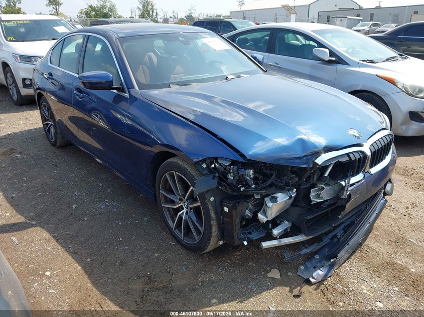 2022 BMW 3er VIN 3MW5R7J03N8C69378 — IAAI salvage auction photo