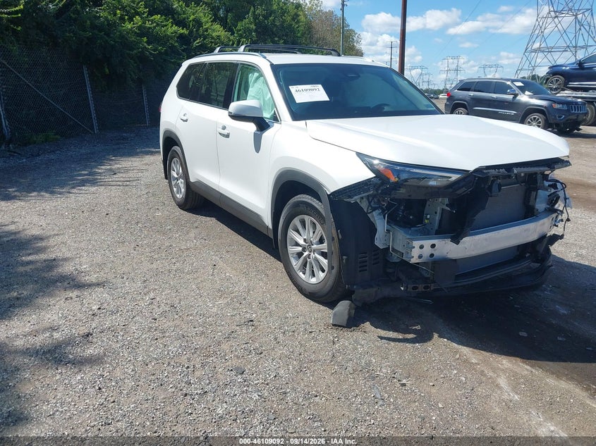 2025 Toyota Grand Highlander VIN 5TDAAAB50SS081503 — IAAI salvage auction photo