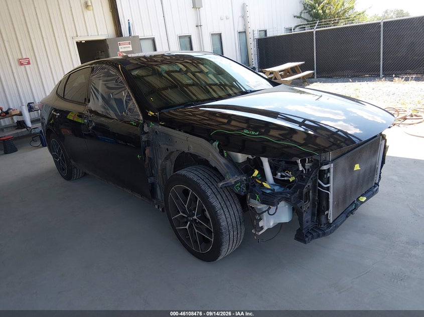 2020 Kia Optima VIN 5XXGT4L38LG449819 IAAI salvage auction — FRONT END, Wait Title, sold $2,150 on 2026-10-07 (photo 1)