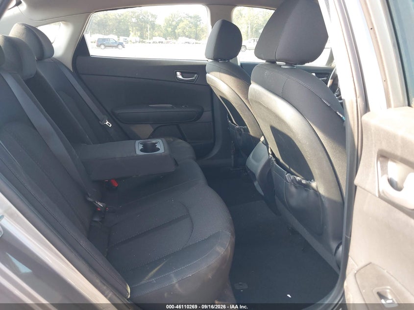 2016 Kia Optima VIN 5XXGT4L33GG099134 IAAI salvage auction — RIGHT FRONT, Salvage (Alabama), sold $25 on 2026-10-01 (photo 8)