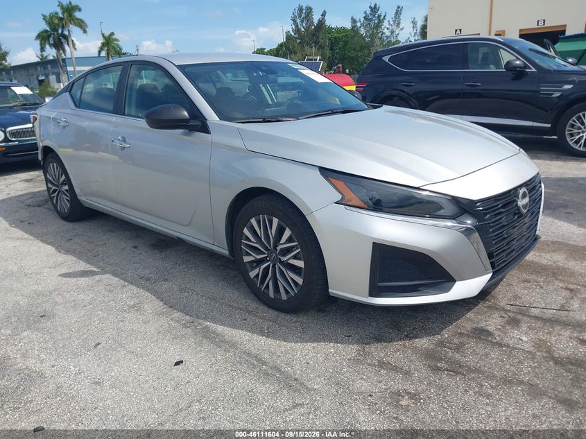 2025 Nissan Altima VIN 1N4BL4DV4SN403696 — IAAI salvage auction photo