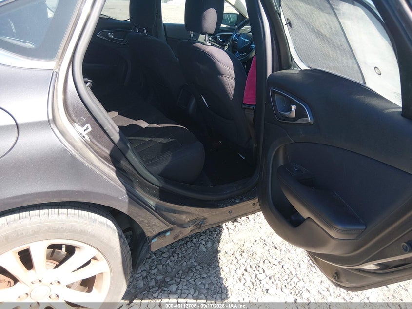 2015 Chrysler 200 VIN 1C3CCCAB6FN586001 IAAI salvage auction — Right Side, Salvage, sold $750 on 2026-10-16 (photo 8)