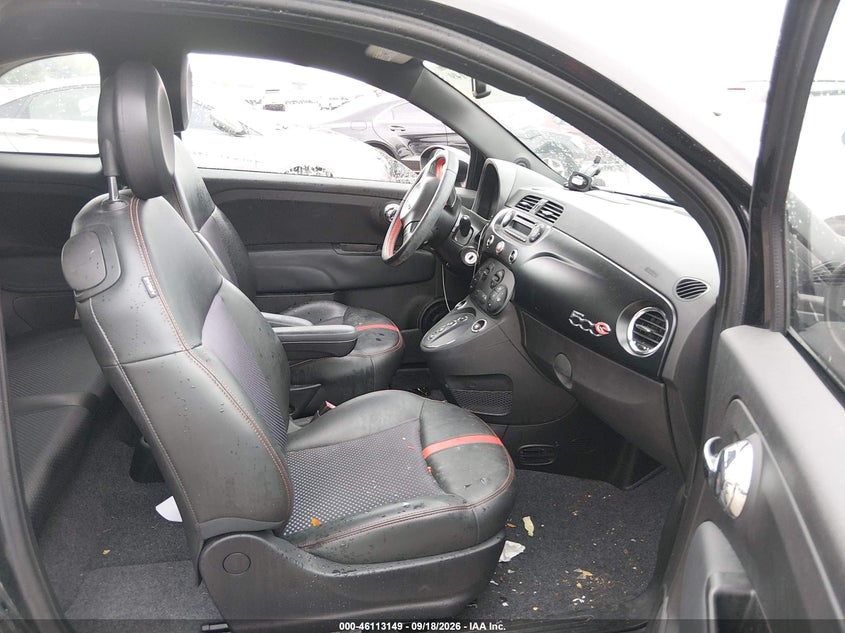 2015 Fiat 500 VIN 3C3CFFGE2FT642302 IAAI salvage auction — SIDE, Salvage Title, sold $1,000 on 2026-10-07 (photo 5)