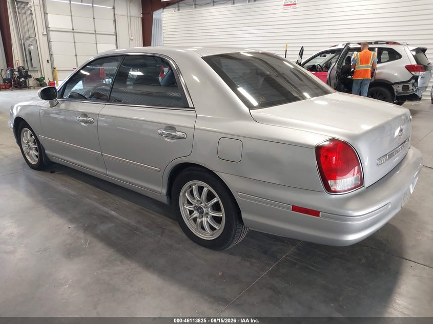 2002 Hyundai XG VIN KMHFU45E52A161415 IAAI salvage auction — NORMAL WEAR, Clear (Colorado), sold $0 on 2026-09-30 (photo 3)