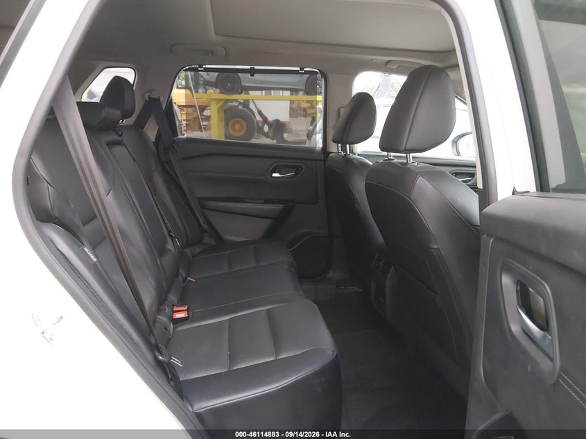 2024 Nissan Rogue VIN 5N1BT3BA4RC706645 IAAI salvage auction — SIDE, Salvage Title, sold $0 on 2026-10-02 (photo 8)
