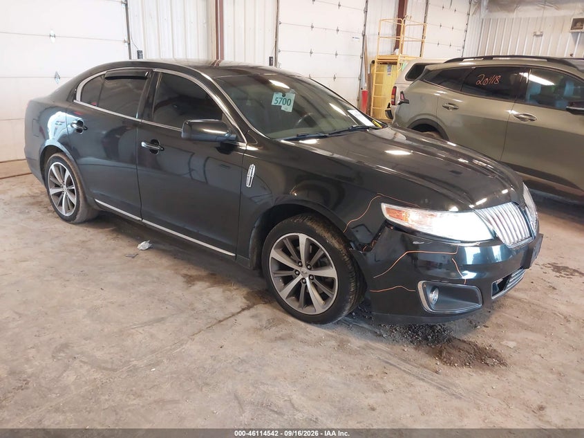 2009 Lincoln Mks VIN 1LNHM93R79G601654 IAAI salvage auction — FRONT END, Clear (Michigan), sold $1,050 on 2026-10-01 (photo 1)