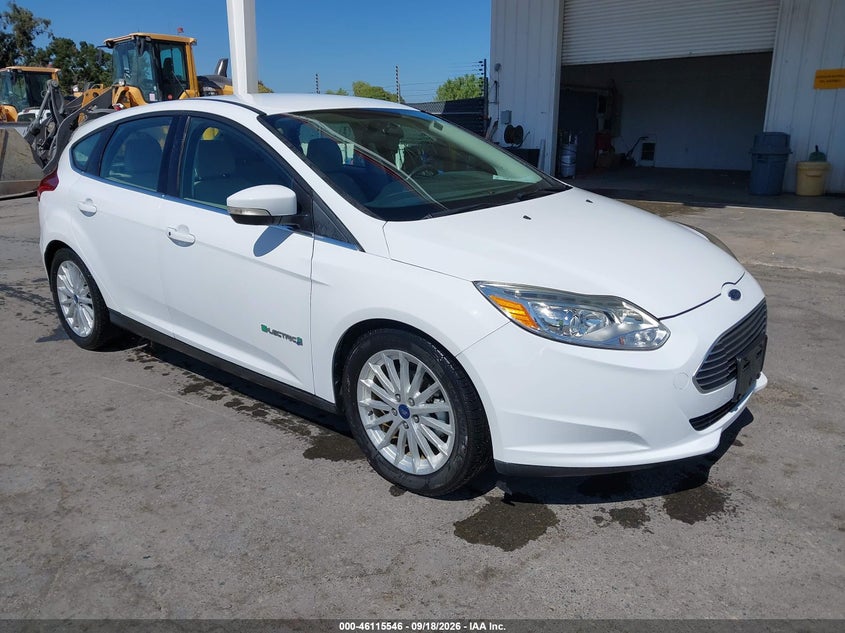 2018 Ford Focus VIN 1FADP3R44JL296134 — IAAI salvage auction photo