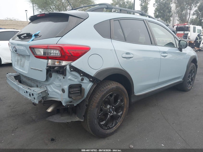 2022 Subaru Xv VIN JF2GTABC3NH220083 IAAI salvage auction — REAR END, Salvage Certificate (California), sold $3,550 on 2026-10-04 (photo 4)