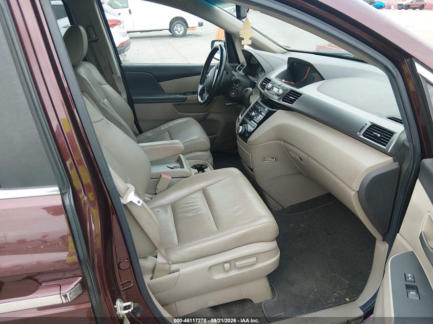 2012 Honda Odyssey VIN 5FNRL5H60CB028097 IAAI salvage auction — NORMAL WEAR, Clear (Missouri), sold $25 on 2026-10-13 (photo 5)
