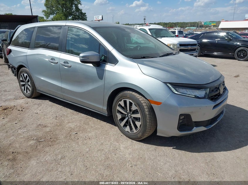 2025 Honda Odyssey VIN 5FNRL6H63SB072700 — IAAI salvage auction photo