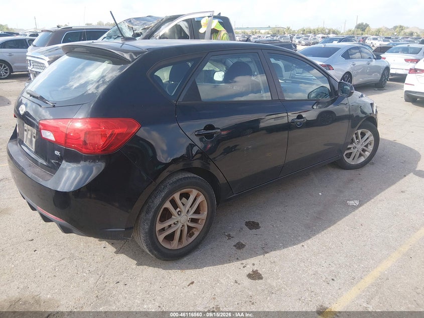 2012 Kia Forte VIN KNAFU5A20C5643240 IAAI salvage auction — Unknown, Salvage (Texas), sold $400 on 2026-10-14 (photo 4)