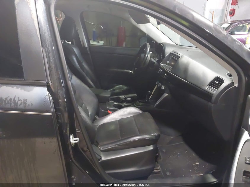 2013 Mazda Cx-5 VIN JM3KE4DE8D0115059 IAAI salvage auction — NORMAL WEAR, Clear (Indiana), sold $1,000 on 2026-10-03 (photo 5)