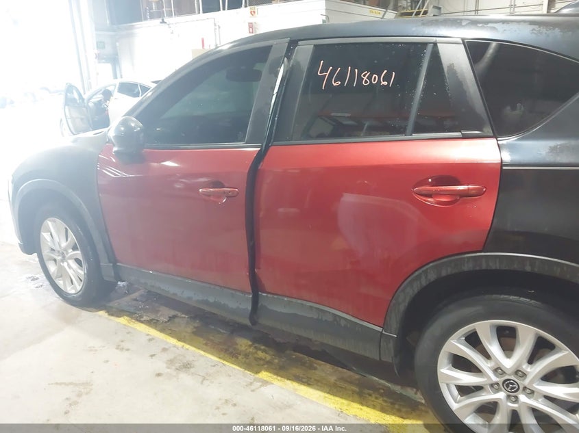 2013 Mazda Cx-5 VIN JM3KE4DE8D0115059 IAAI salvage auction — NORMAL WEAR, Clear (Indiana), sold $1,000 on 2026-10-03 (photo 6)