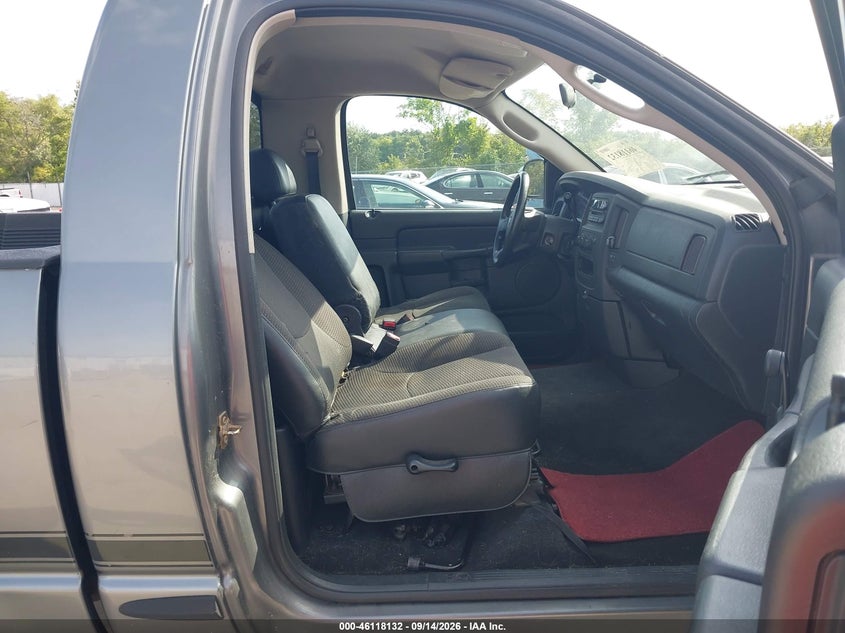 2005 Dodge Ram 1500 VIN 1D7HA16K65J567142 IAAI salvage auction — NORMAL WEAR, Clear (Illinois), sold $0 on 2026-09-26 (photo 8)