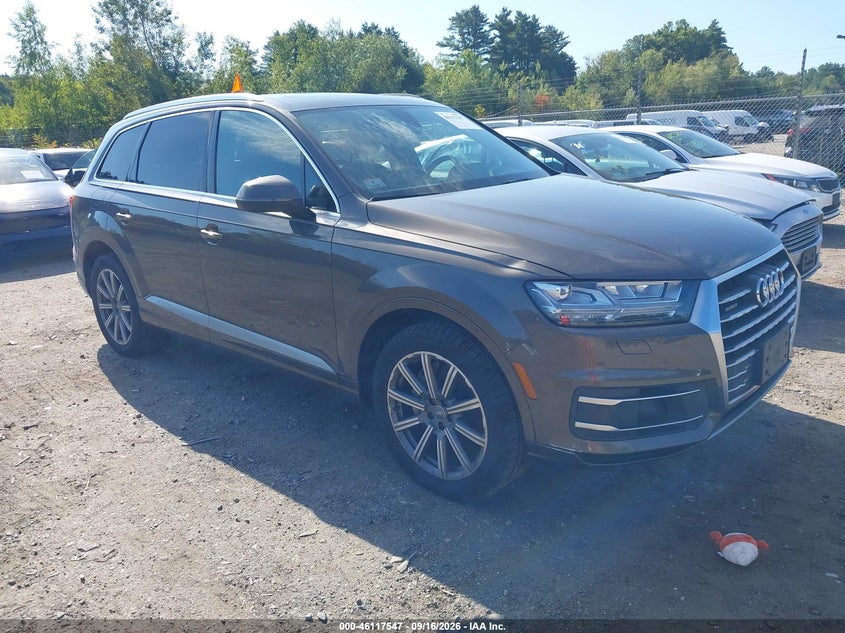 2018 Audi Q7 VIN WA1LAAF79JD032938 — IAAI salvage auction photo