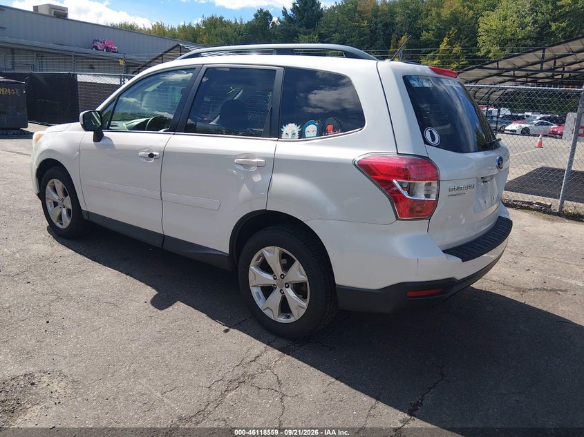 2014 Subaru Forester VIN JF2SJAEC2EH439287 IAAI salvage auction — NORMAL WEAR, Clear (Connecticut), sold $1,250 on 2026-10-01 (photo 3)