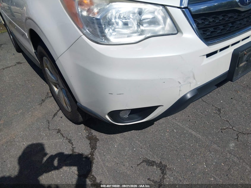 2014 Subaru Forester VIN JF2SJAEC2EH439287 IAAI salvage auction — NORMAL WEAR, Clear (Connecticut), sold $1,250 on 2026-10-01 (photo 6)