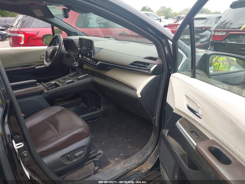 2021 Toyota Sienna VIN 5TDESKFC7MS029950 IAAI salvage auction — REAR END, Salvage Title, sold $21,600 on 2026-10-06 (photo 5)