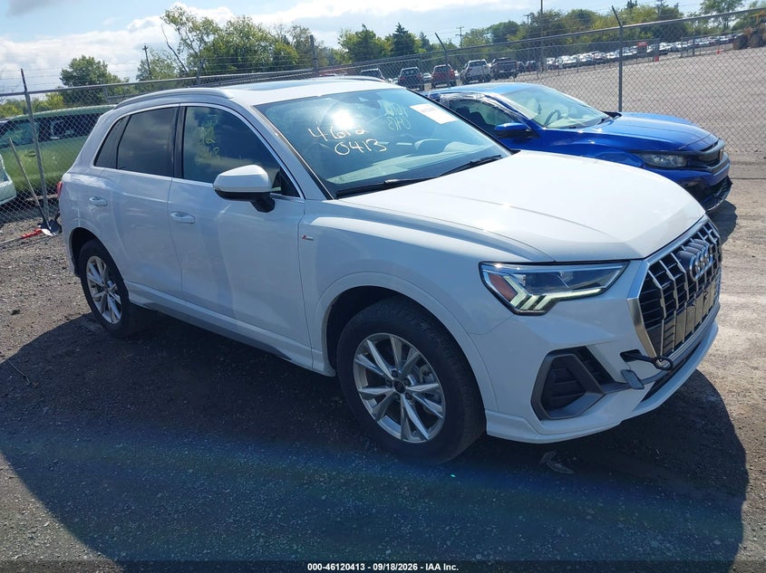 2025 Audi Q3 VIN WA1DECF33S1018294 — IAAI salvage auction photo