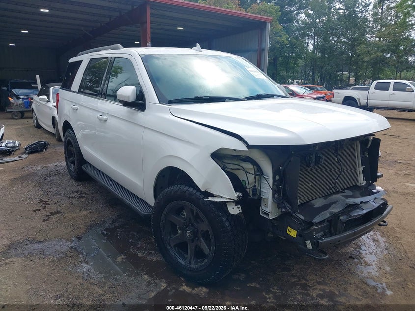 2020 Ford Expedition VIN 1FMJU1JT2LEA27422 — IAAI salvage auction photo
