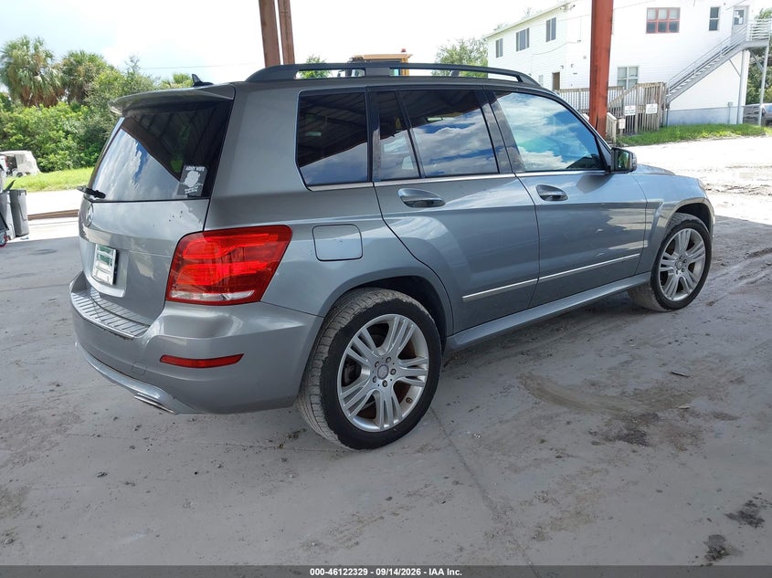 2015 Mercedes-benz Glk-klasse VIN WDCGG5HB2FG434525 IAAI salvage auction — NORMAL WEAR, Salvage Title, sold $7,100 on 2026-09-22 (photo 4)