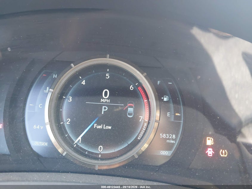 2016 Lexus Rc VIN JTHHA5BC4G5000583 IAAI salvage auction — FRONT END, Wait Title, sold $7,200 on 2026-09-27 (photo 7)