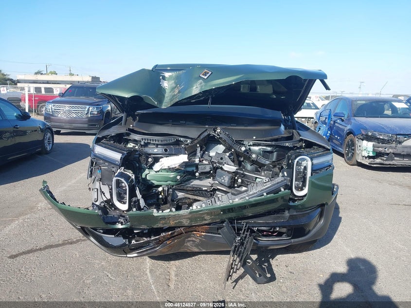 2026 Rivian R1t VIN 7FCTGFAA4TN047391 IAAI salvage auction — FRONT END, Salvage (California), sold $18,875 on 2026-10-21 (photo 6)