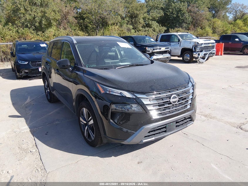 2026 Nissan Rogue VIN 5N1BT3CB5TC682855 — IAAI salvage auction photo