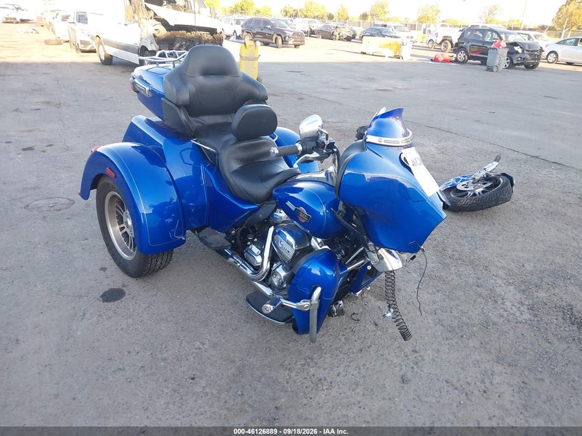 2024 Harley-davidson Tri glide ultra VIN 1HD1MAF10RB860981 — IAAI salvage auction photo