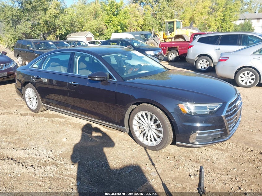 2019 Audi A8 VIN WAU8DAF86KN005068 IAAI salvage auction — NORMAL WEAR, Clear (Minnesota), sold $14,400 on 2026-09-30 (photo 1)