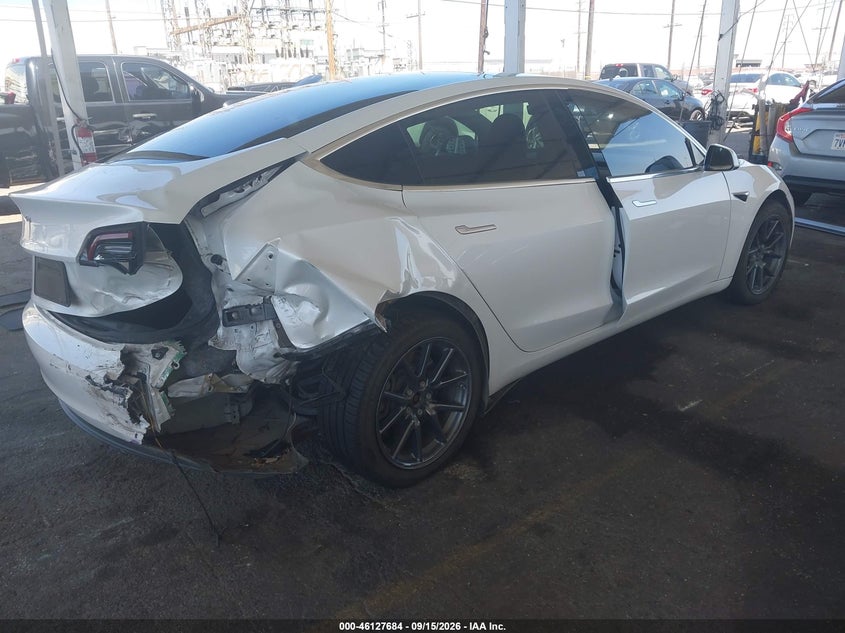 2018 Tesla Model 3 VIN 5YJ3E1EA6JF162143 IAAI salvage auction — REAR END, Wait Title, sold $3,200 on 2026-10-17 (photo 4)