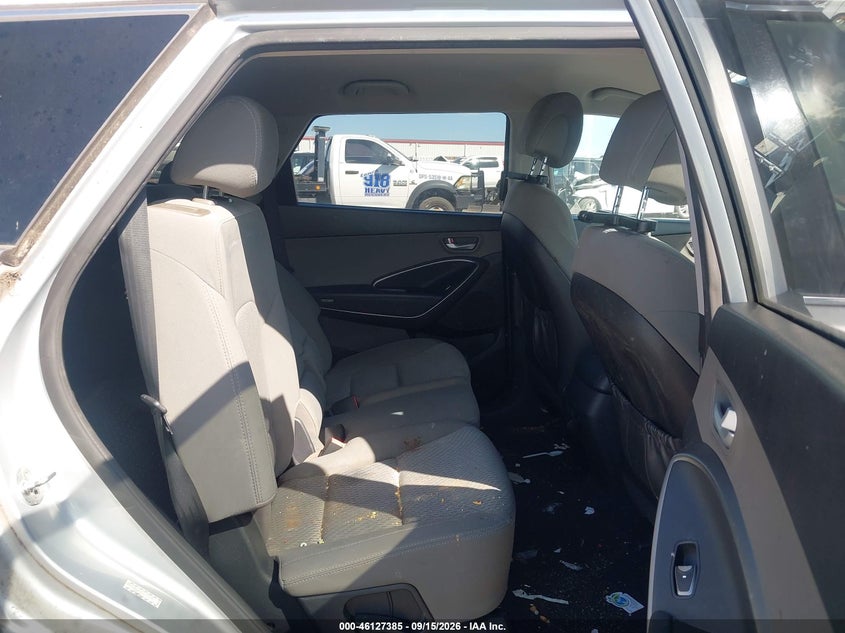 2016 Hyundai Santa fe VIN KM8SMDHF0GU143784 IAAI salvage auction — NORMAL WEAR, Salvage Title, sold $1,300 on 2026-10-03 (photo 8)