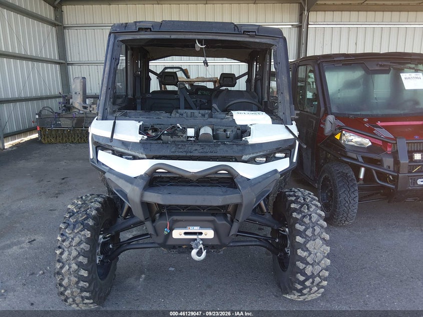 2026 Can-am/ brp Defender VIN 3JBKUAX4XTK004231 IAAI salvage auction — FRONT & REAR, Reg Card (Minnesota), sold $13,100 on 2026-10-15 (photo 5)