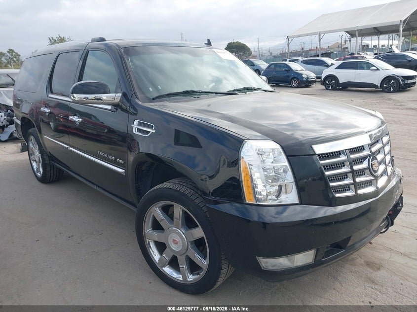 2012 Cadillac Escalade VIN 1GYS3HEF1CR210712 IAAI salvage auction — FRONT END, Salvage (California), sold $2,200 on 2026-10-03 (photo 1)