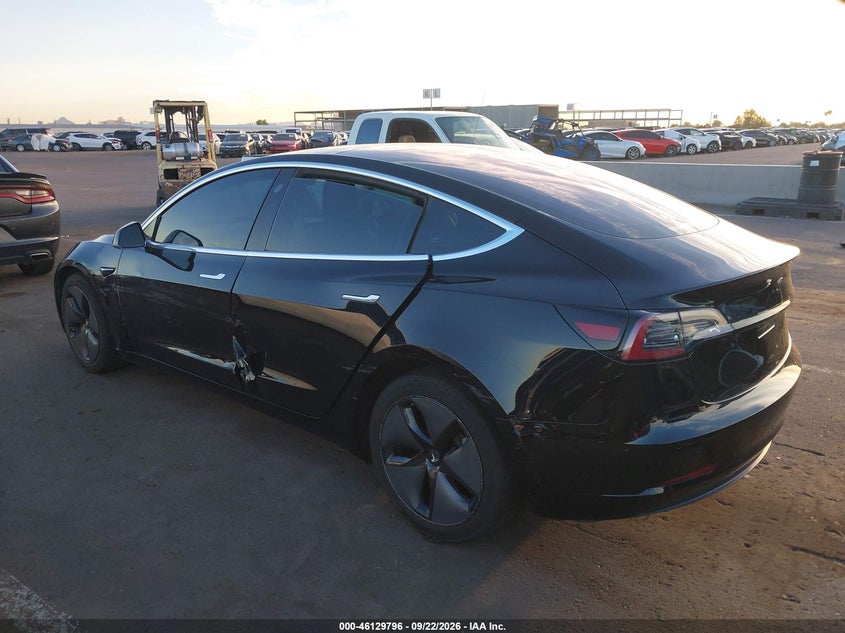 2018 Tesla Model 3 VIN 5YJ3E1EA2JF044493 IAAI salvage auction — SIDE, Salvage (Arizona), sold $6,800 on 2026-10-01 (photo 3)