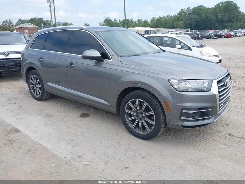 2017 Audi Q7 VIN WA1LAAF72HD005123 — IAAI salvage auction photo