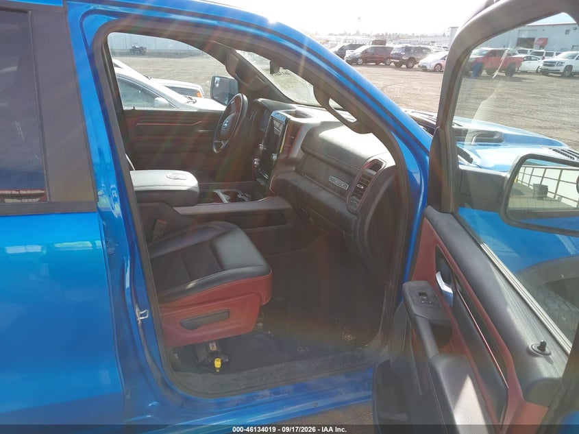 2025 Ram 1500 VIN 1C6SRFLP8SN581092 IAAI salvage auction — REAR END, Wait Title, sold $33,250 on 2026-09-27 (photo 5)