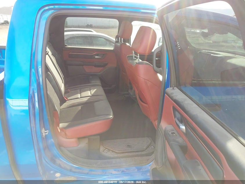 2025 Ram 1500 VIN 1C6SRFLP8SN581092 IAAI salvage auction — REAR END, Wait Title, sold $33,250 on 2026-09-27 (photo 8)