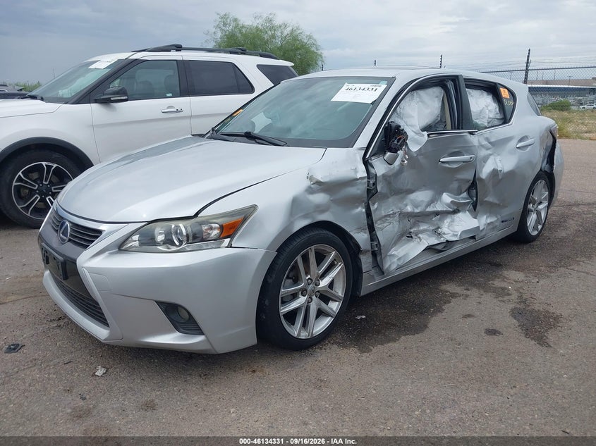 2014 Lexus Ct VIN JTHKD5BH5E2203439 IAAI salvage auction — SIDE, Wait Title, sold $1,300 on 2026-10-05 (photo 2)